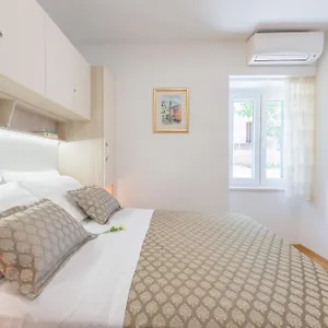 Apartment Grgur, Split